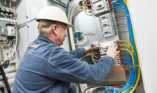 Диплом инженера-электрика Диплом инженера-электрика